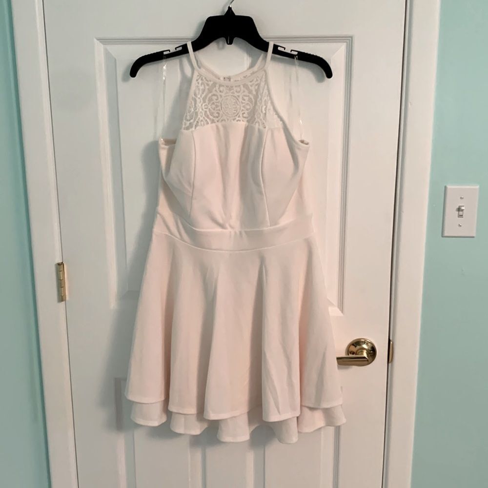 White lace mini dress XL cocktail Lace back